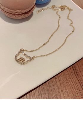字母项链女风简约网红锁骨链小众轻奢感小众