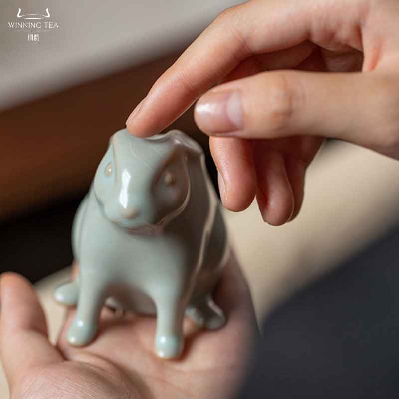 问鼎汝瓷鼎峰系列天青唐白兔茶宠