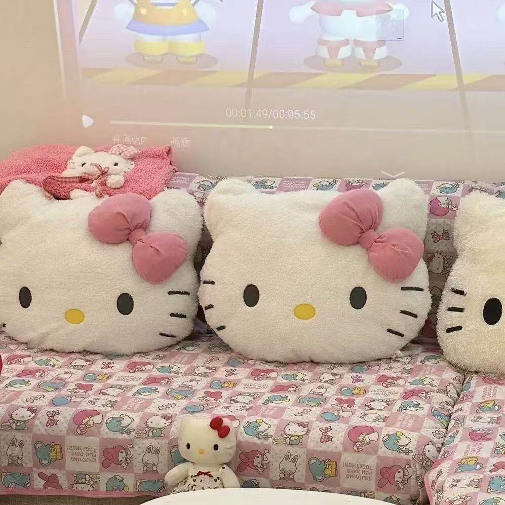 可爱kitty猫咪抱枕少女心