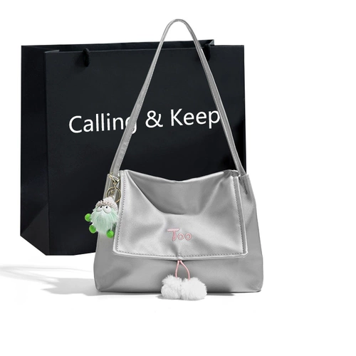 Серебряная сумка на одно плечо, сумка подмышку для отдыха, коллекция 2023, премиум класс