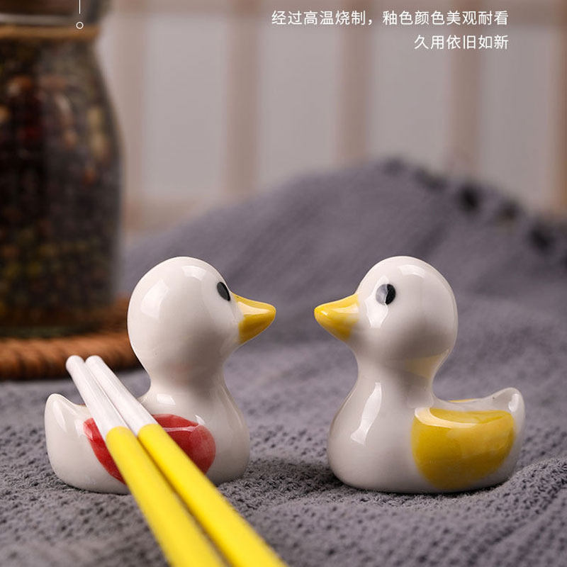 萌趣鸭子陶瓷筷子架家用筷托ins风寓意鸭鸭喜乐餐桌摆件餐具配件,餐饮具,筷子架,淘宝优惠券,粉丝福利购,淘宝优惠卷