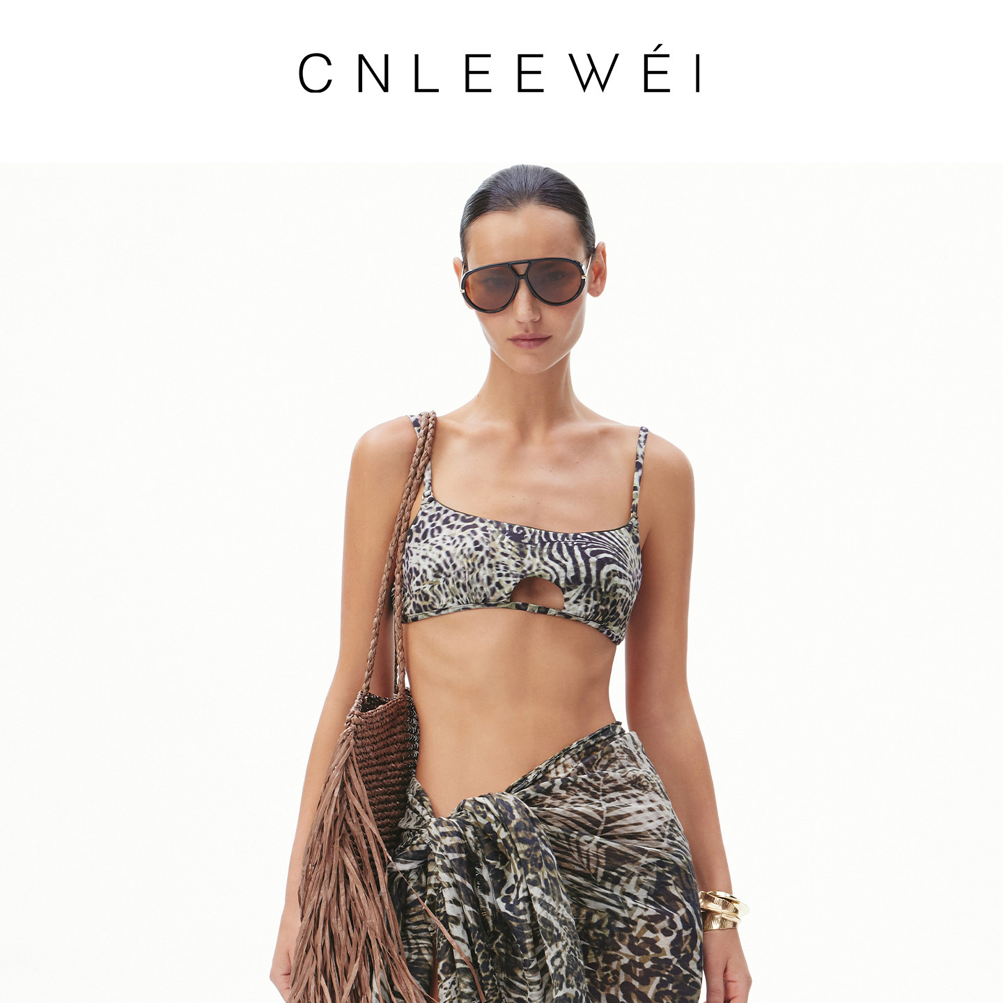 CNLEEWEI26春新款女一衣多穿度假印花豹纹性感比基尼泳衣方巾套装