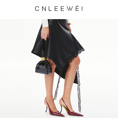 玫瑰花金属环扣手拎包黑色水桶包