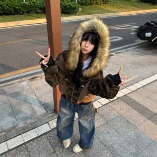 x不是好人 美式街头迷彩拼接毛领外套女冬季保暖加绒短款情侣夹克