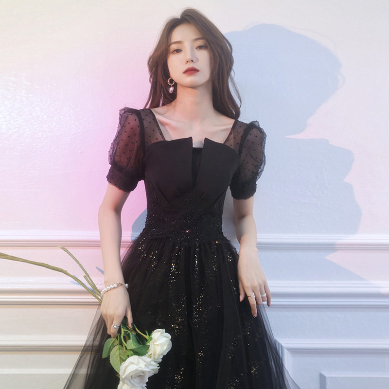 宴会小晚礼服裙女黑色气质优雅2026年冬季新款小个子显白显瘦年会