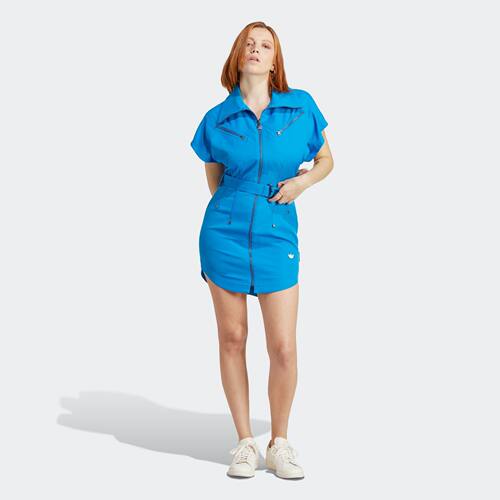 Adidas/阿迪达斯 女子三叶草 DRESS 经典运动短袖连衣裙 IB5790