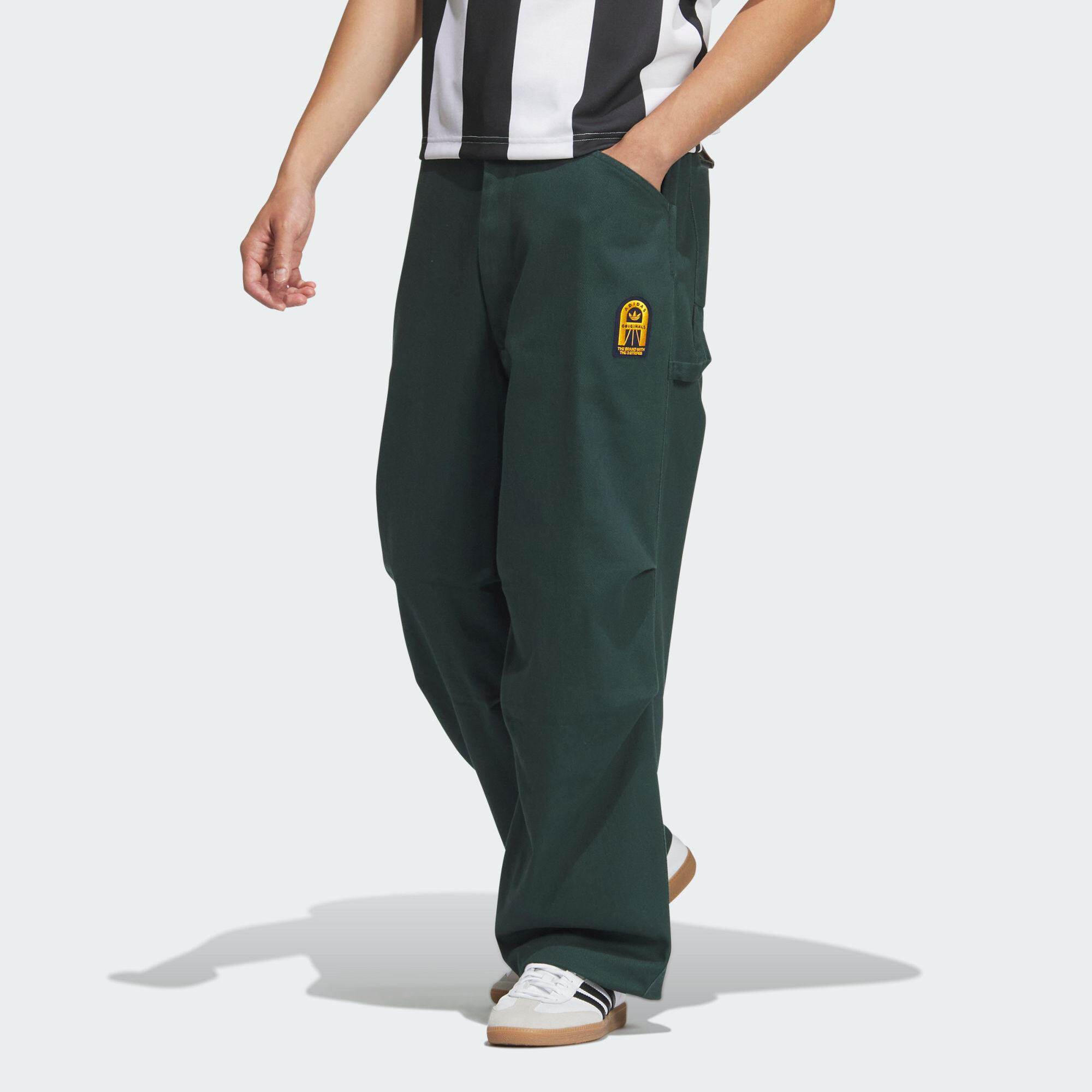 Adidas/阿迪达斯 男子三叶草 WOVEN 宽松运动长裤 JC6848 - 实物图