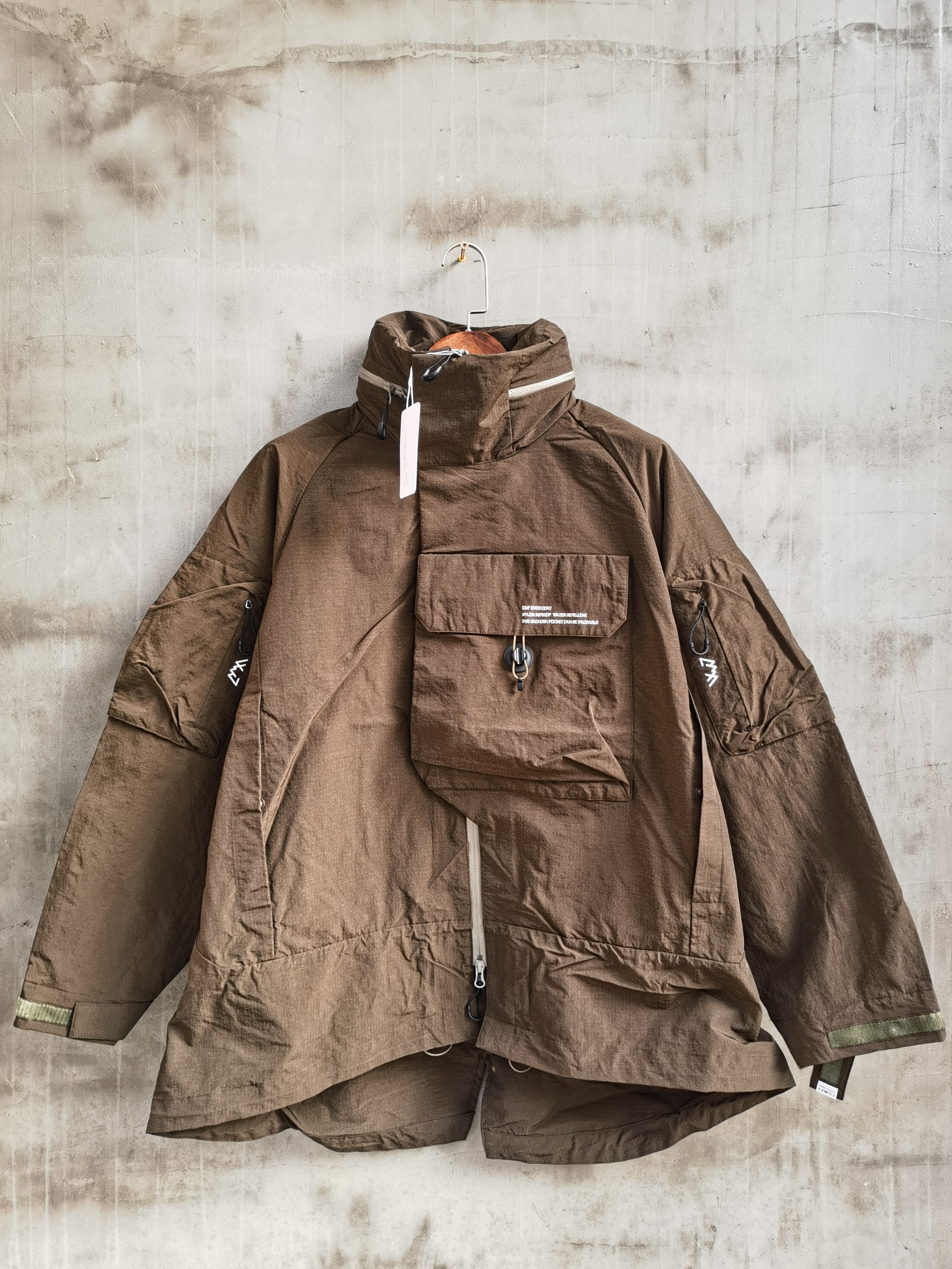 COMFY男士机能户外冲锋衣