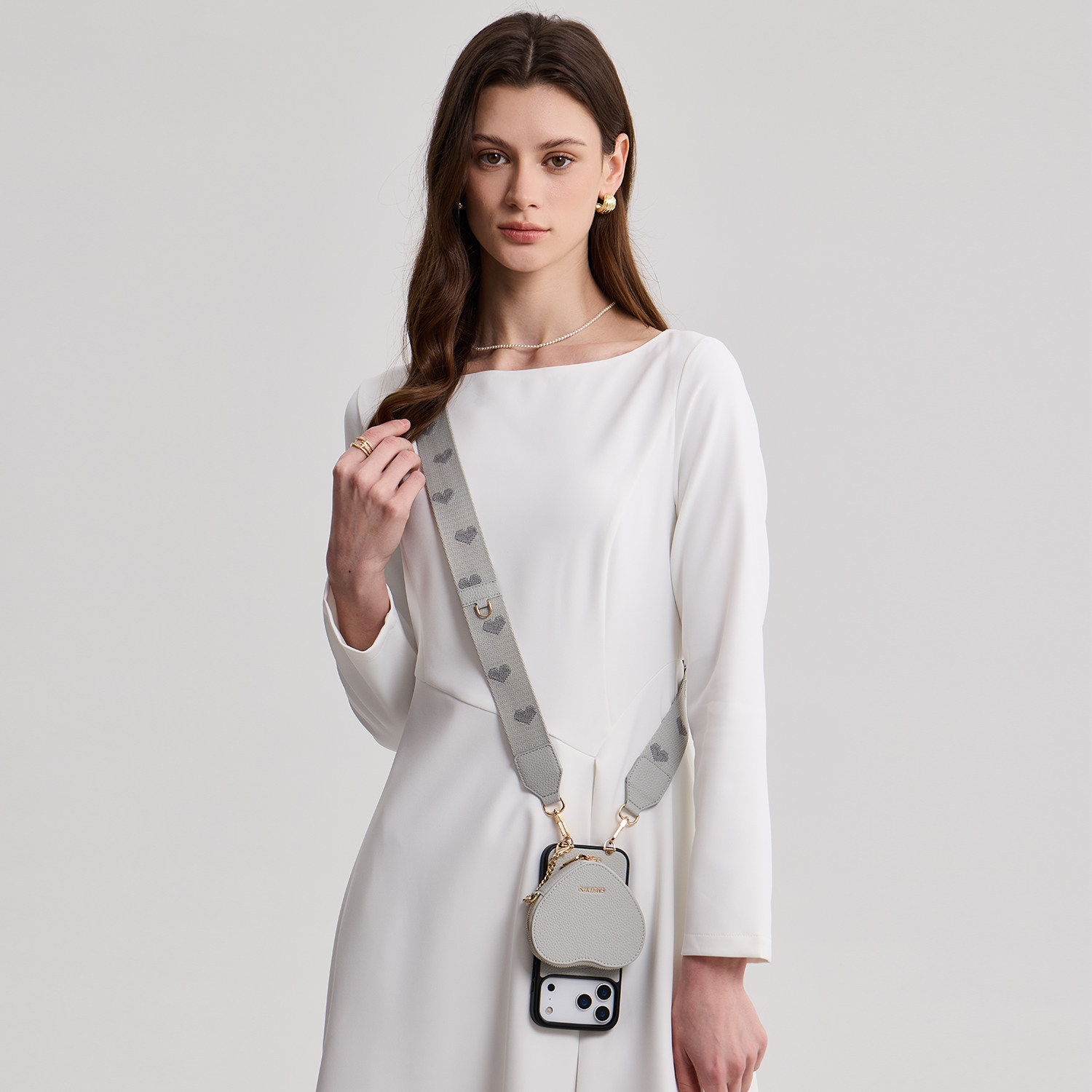 Custype手机壳独特巨好看带挂绳斜挎可背包适用于iPhone17promax苹果16/15外壳保护套17E小众高级感轻奢卡包