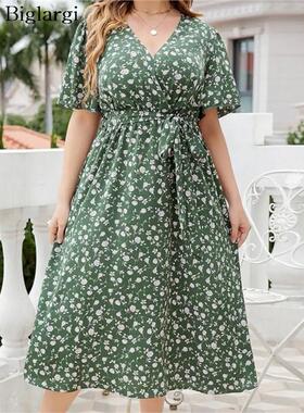 V-neck green floral oversized dressv领绿色碎花大码连衣裙女款