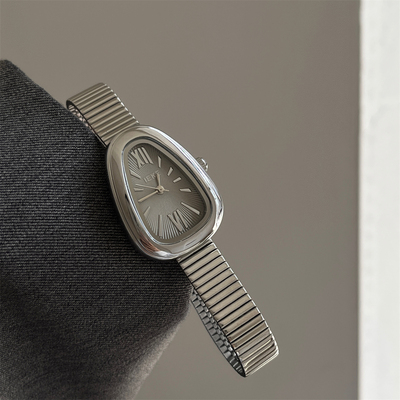 IEKE蛇头银灰色手表女手链式