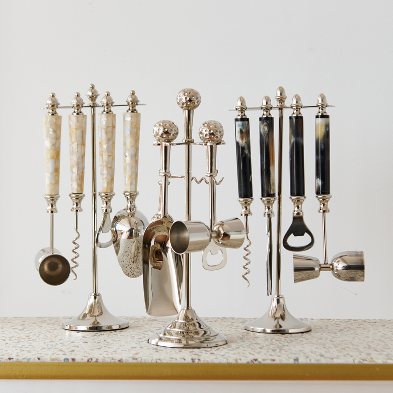 进口牛骨酒具套装开瓶器彩贝工艺起瓶器样板间餐厅酒柜酒吧装饰品