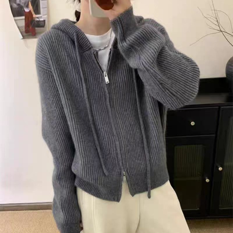 初秋冬新款高级感超好看外搭上衣灰色拉链连帽毛衣外套针织开衫女