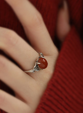 925银复古新中式叶子蛋面南红戒指环开口调节做旧民族风小众设计