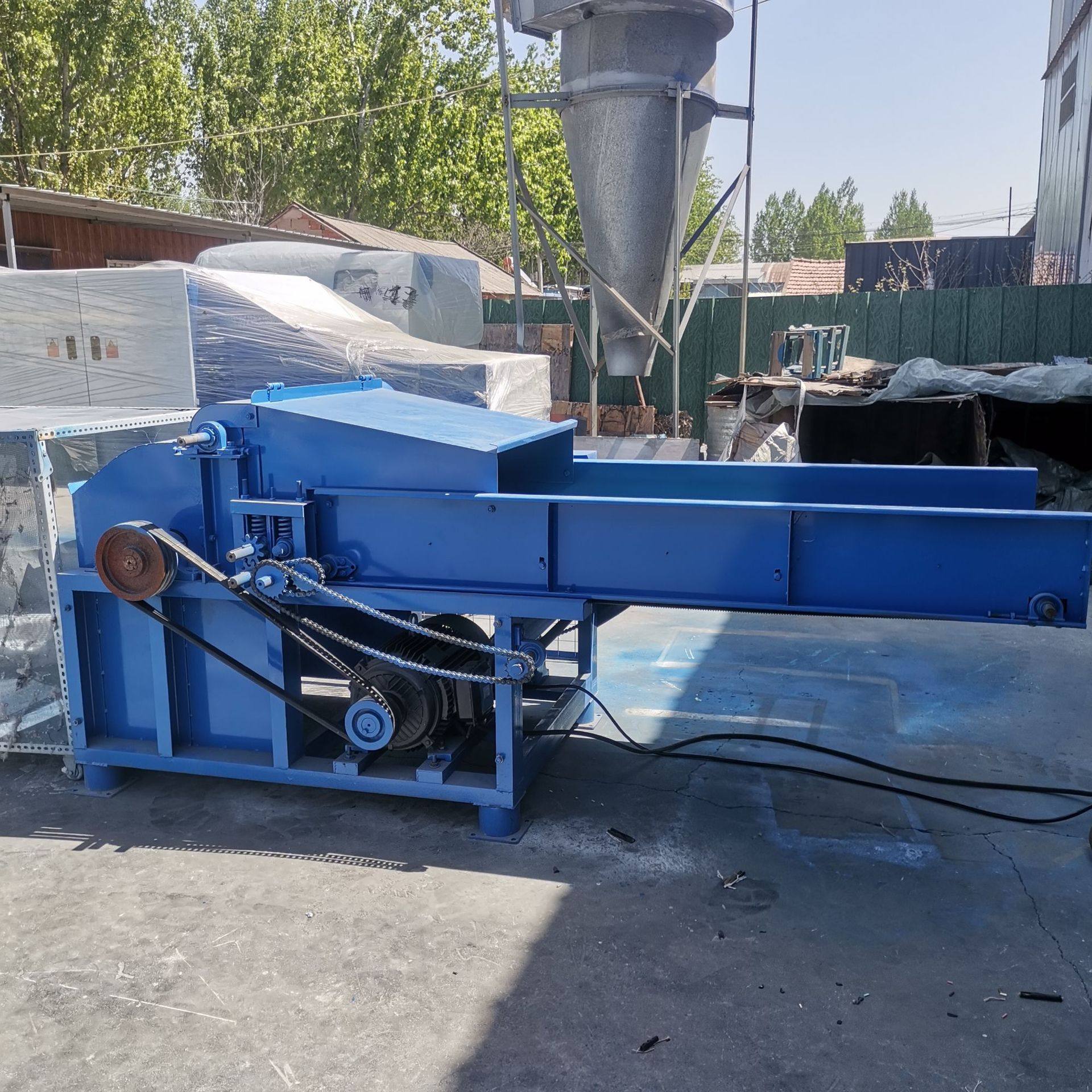 新型碎布开松机厂家 床垫边角料开松机山东 棕叶麻袋开松机,机械设备,粉碎机,淘宝优惠券,粉丝福利购,淘宝优惠卷