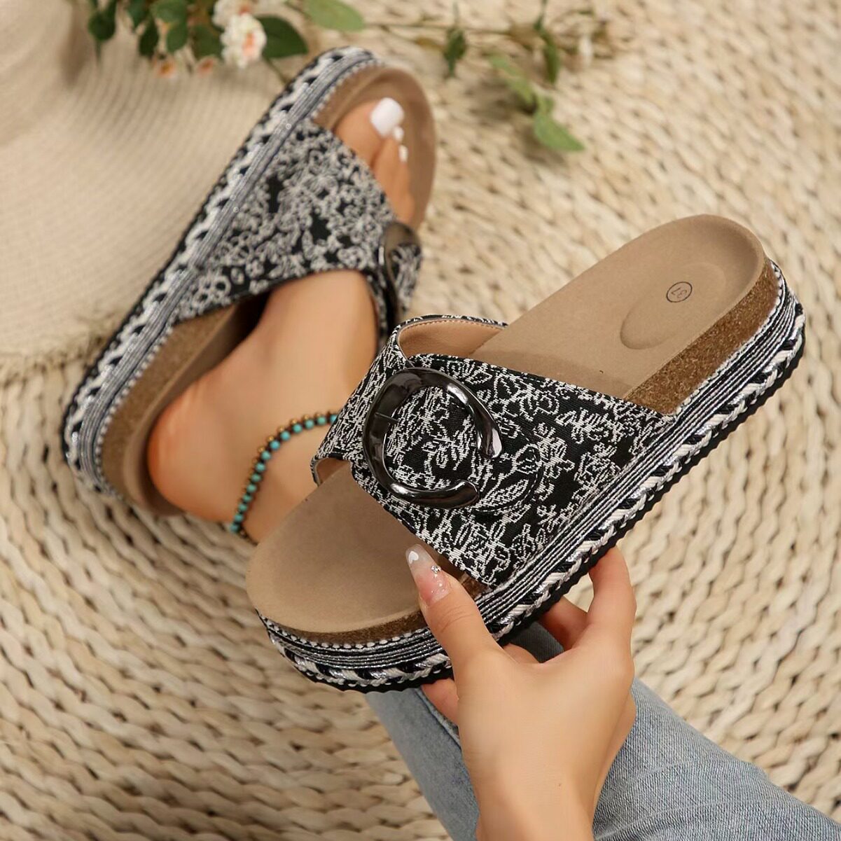 shoeswomen欧美人字拖鞋