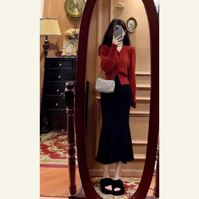 欧洲站女装高级感穿搭一整套半身鱼尾裙本命年红色上衣两件套装裙