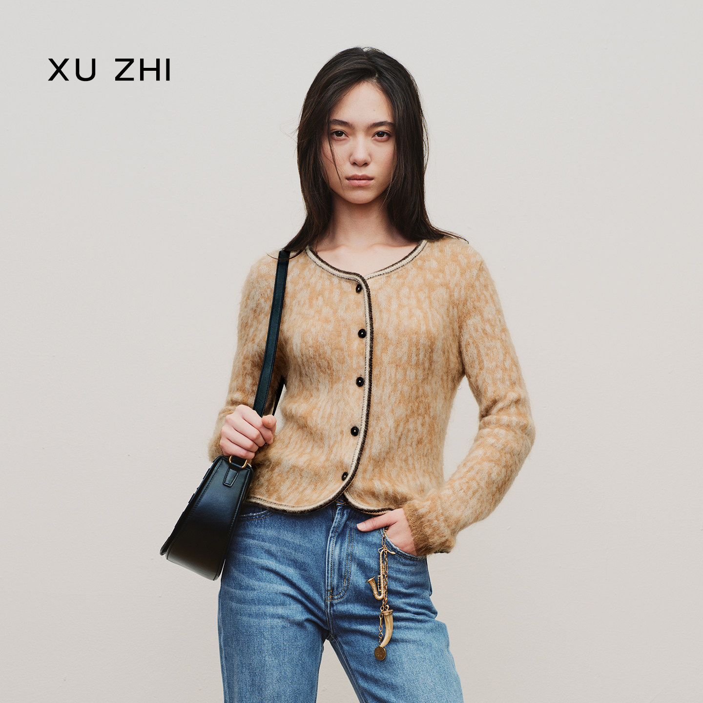 XU ZHI2026秋季新品豹纹饰边圆领针织开衫都市游牧风