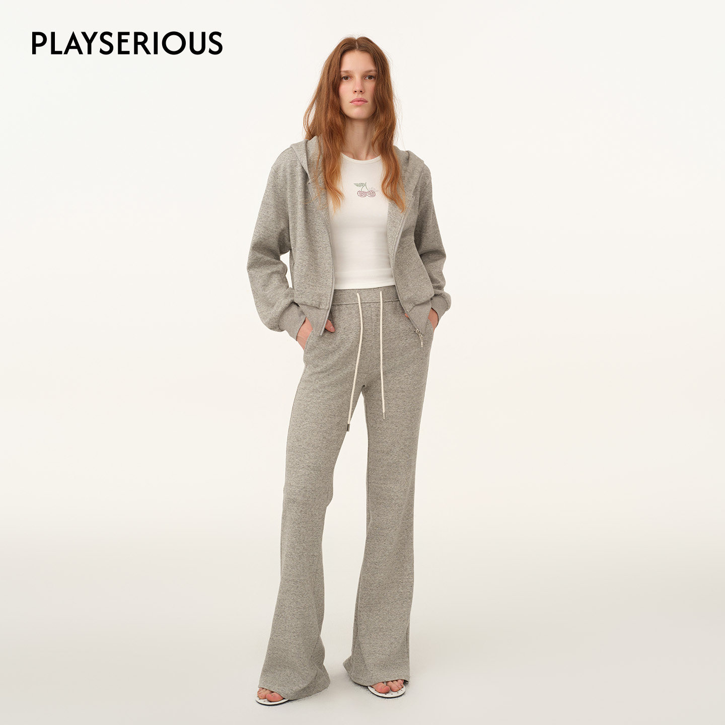 ODTD 2026春夏新款樱桃烫钻短卫衣外套低腰卫裤套装女休闲两件套,女装/女士精品,时尚套装,淘宝优惠券,粉丝福利购,淘宝优惠卷