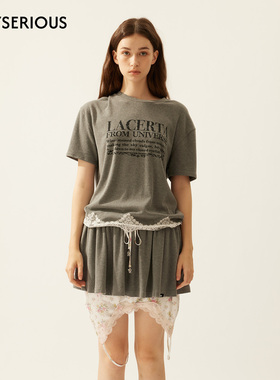 LACERTA 2026春夏新款纯色拼蕾丝可塑下摆做旧LOGO印花短袖T恤女