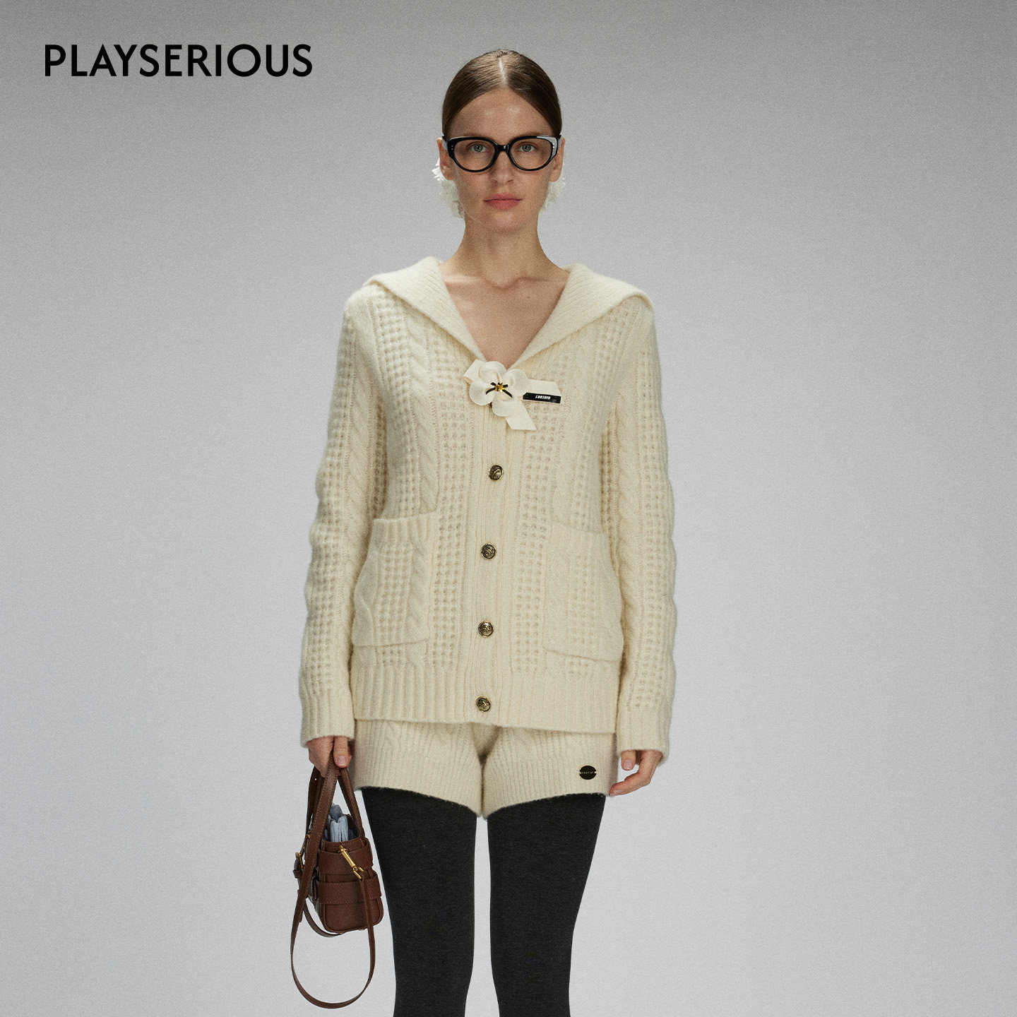 LACERTA 2025秋季新款绞花海军领小花点缀羊毛针织外套短裤套装女,女装/女士精品,时尚套装,淘宝优惠券,粉丝福利购,淘宝优惠卷