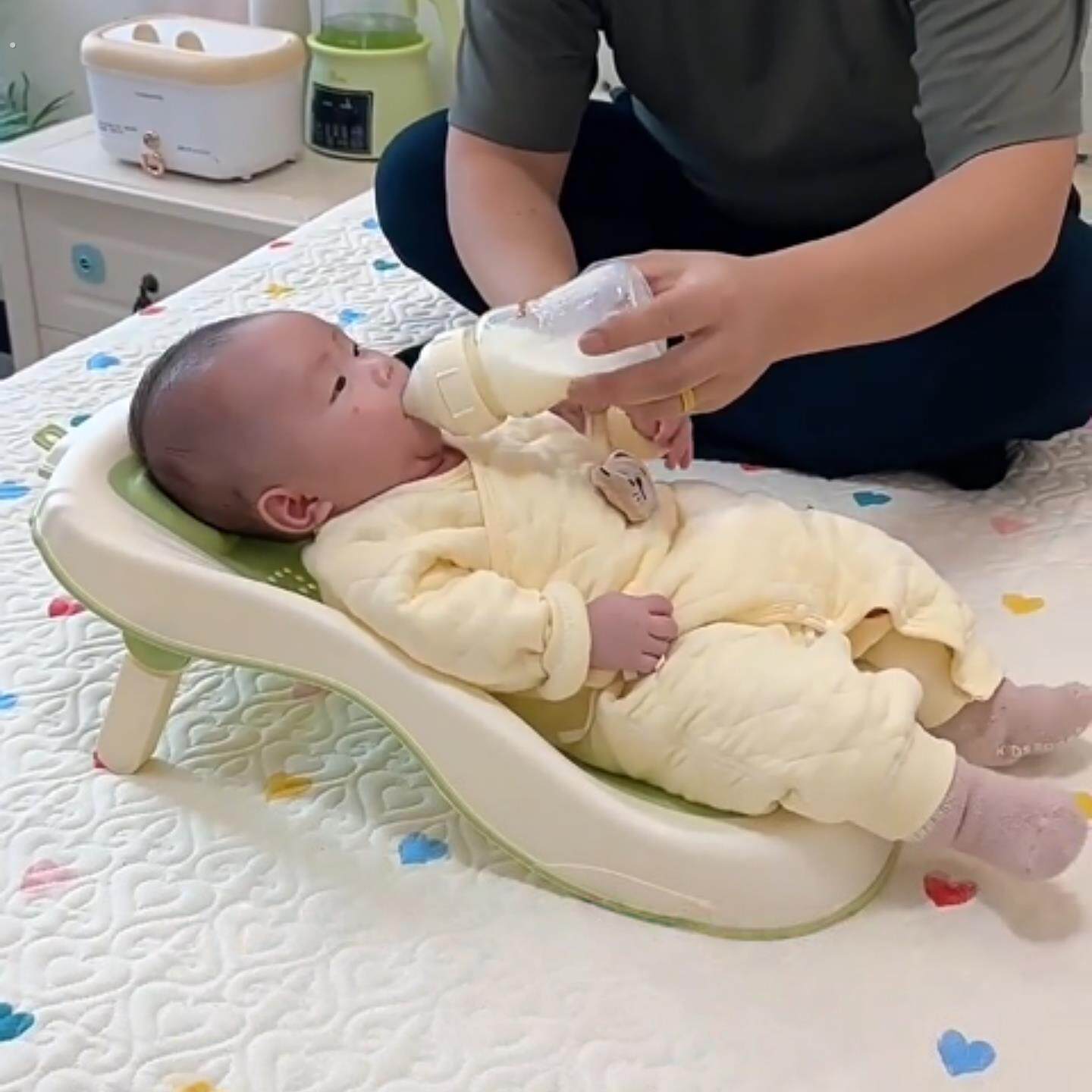 躺哺乳神器座椅婴儿洗屁屁专用盆宝宝新生儿洗澡躺托浴架可坐可躺