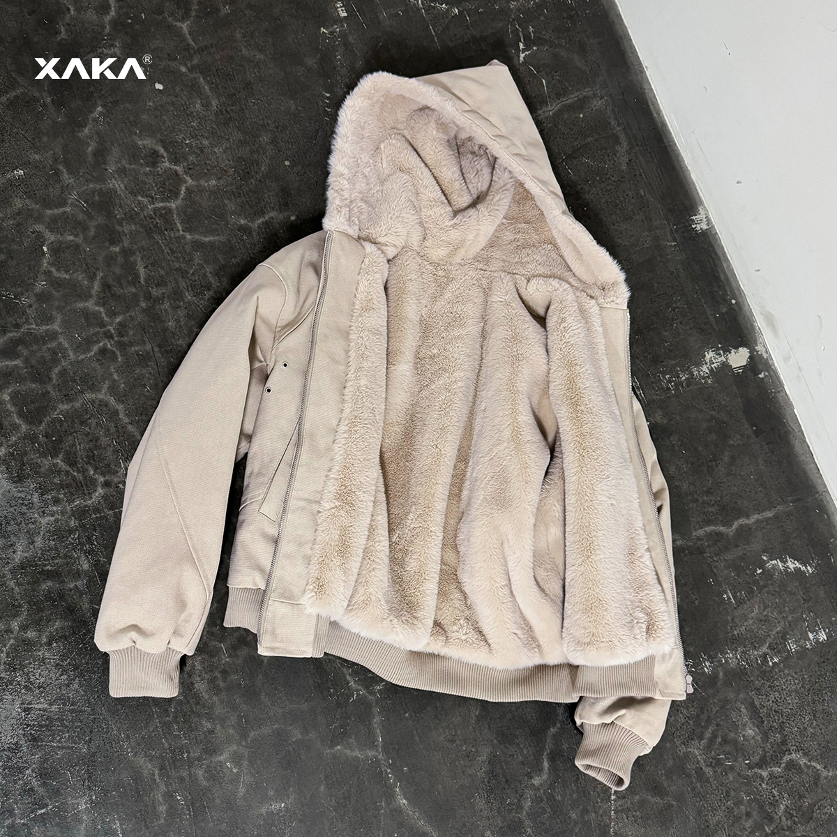 XAKA冬季短宽版型加绒加厚棉服潮
