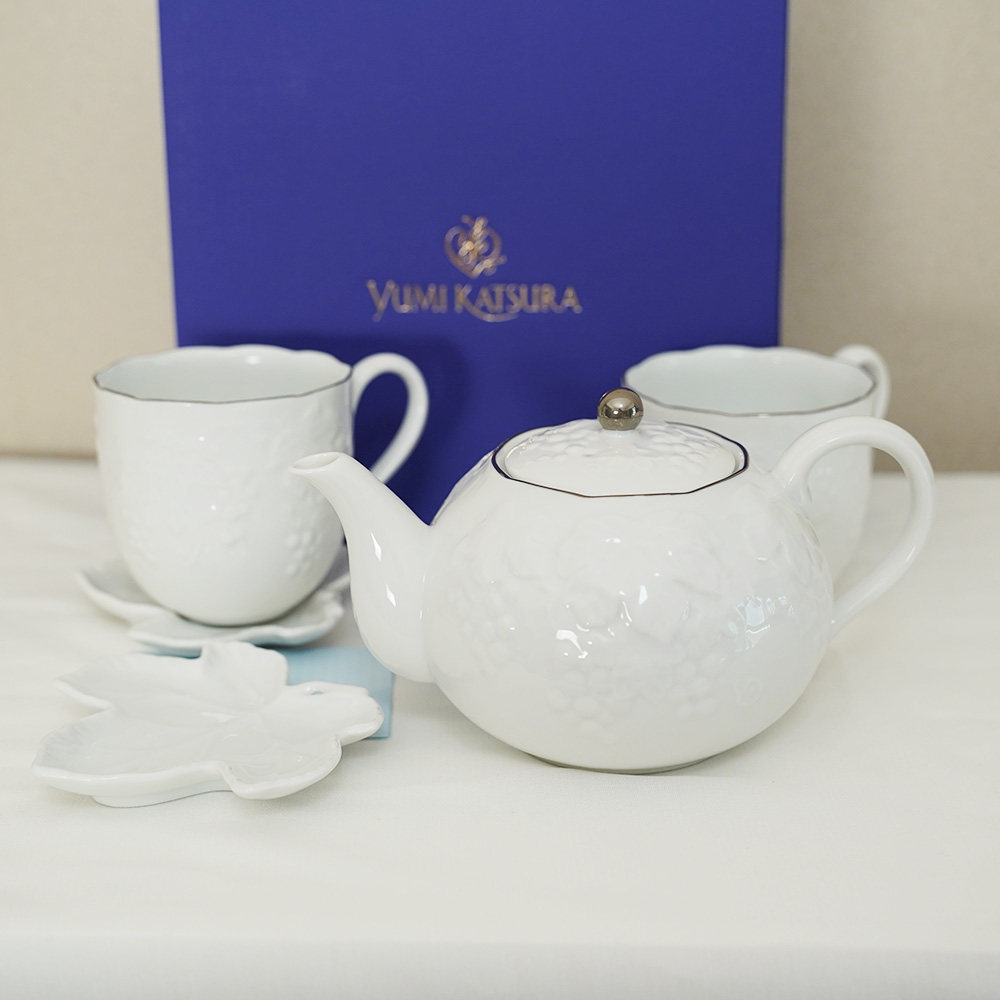 日本进口美浓烧桂由美立体浮雕葡萄叶刻花陶瓷茶壶茶杯子茶具礼盒