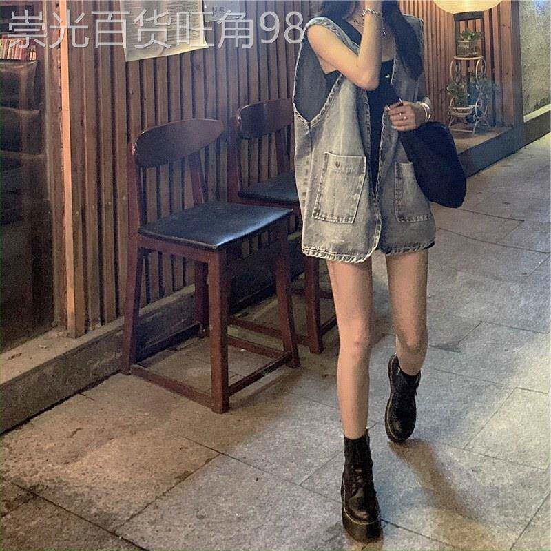 牛仔马甲外套女早秋2026欧货小衫bf学生工装外搭无袖背心马夹上衣