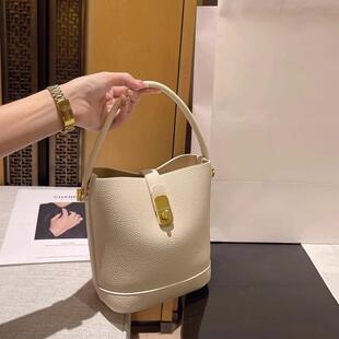 法国MK手提水桶包女2024新款真皮菜篮子包高级质感百搭单肩斜挎包