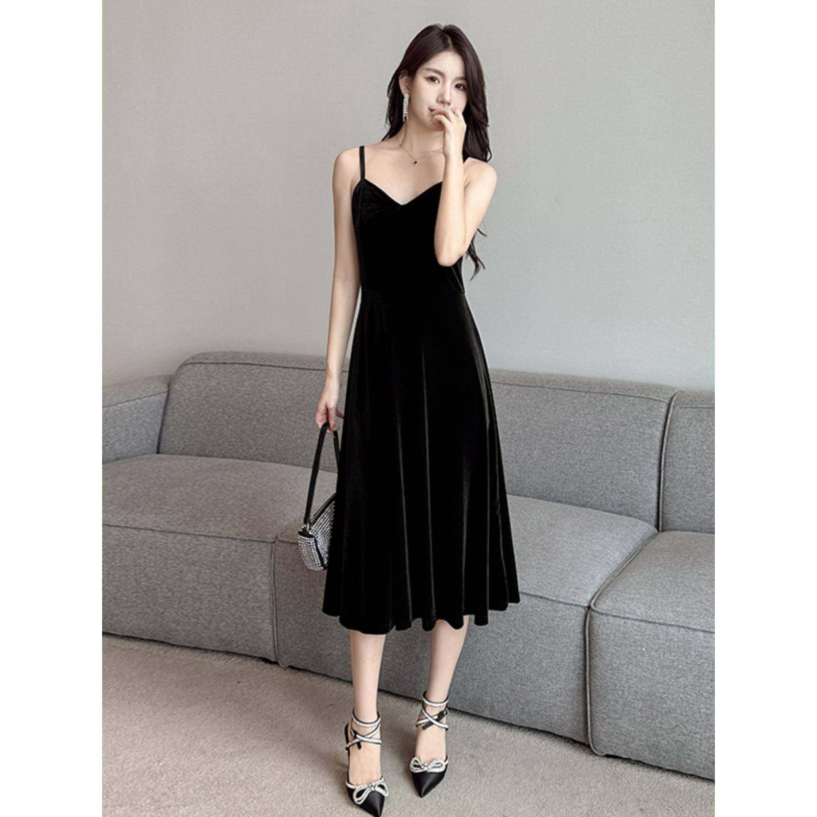 黑色金丝绒吊带连衣裙女春秋欧货内搭中长款小个子大摆伞裙小黑裙