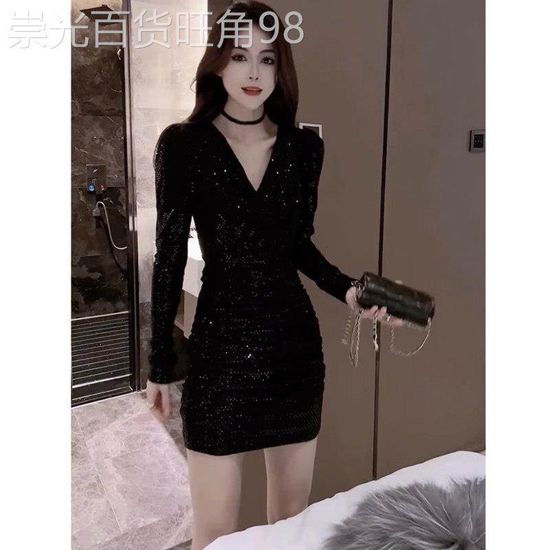 今年流行闪亮亮V领包臀裙女春秋新款欧货爆款裙子洋装遮肉洋装