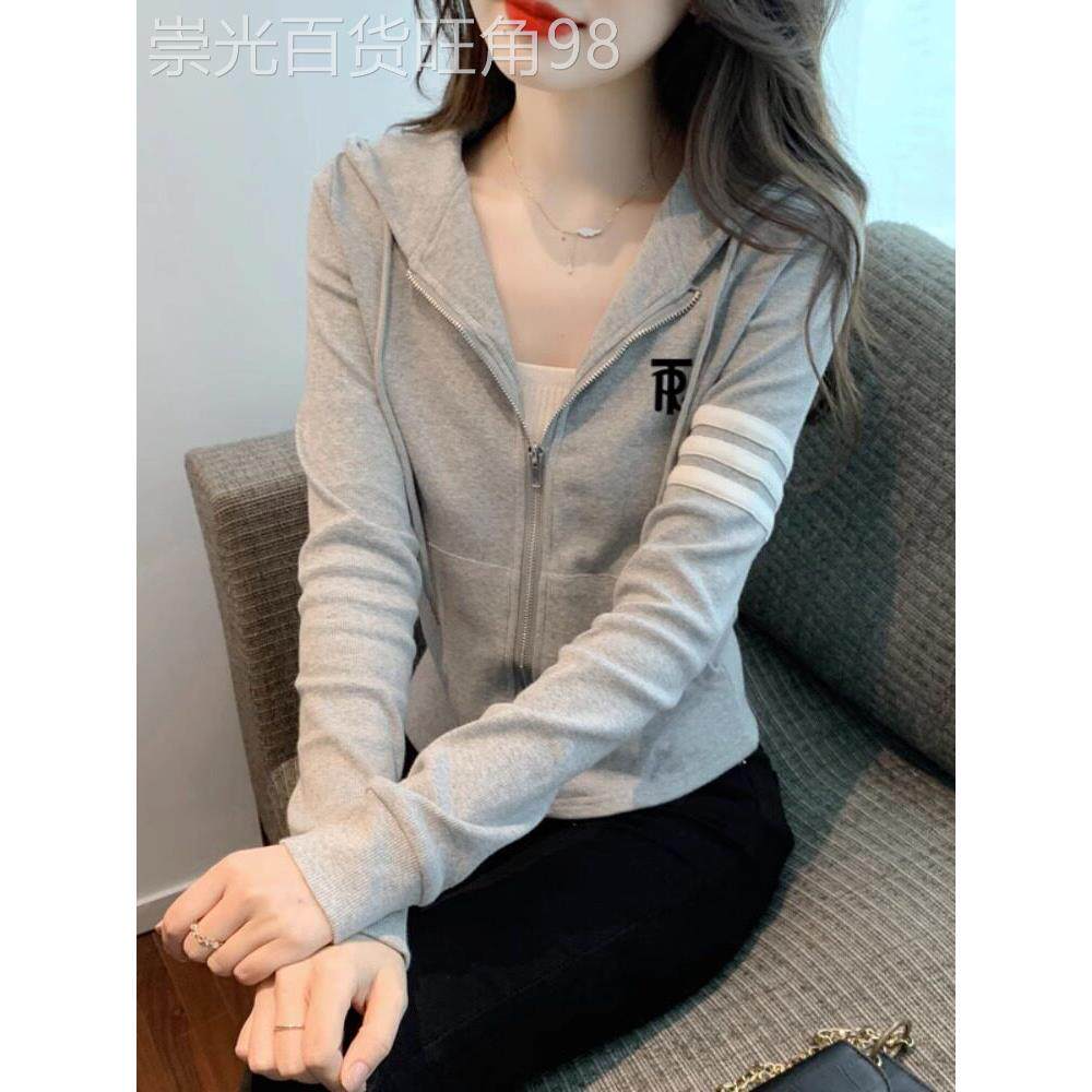 连帽卫衣外套女春秋薄款2025新款宽松显瘦开衫短款外穿拉链上衣女