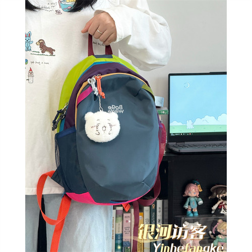 新款复古多巴胺迷你双肩包小众设计户外轻便登山包儿童出游小背包