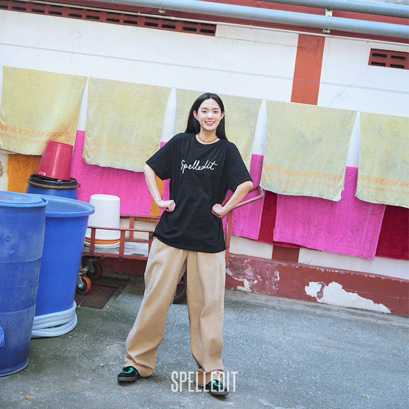 SPELLEDIT数码字体短袖T恤女