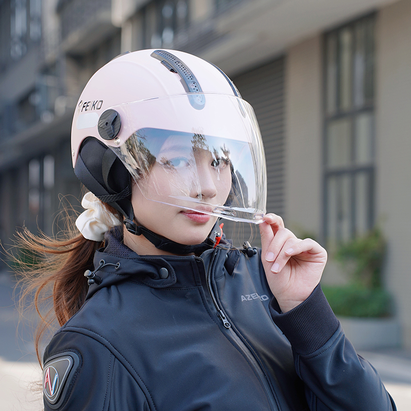 FEIKO3c认证半盔四季摩托车