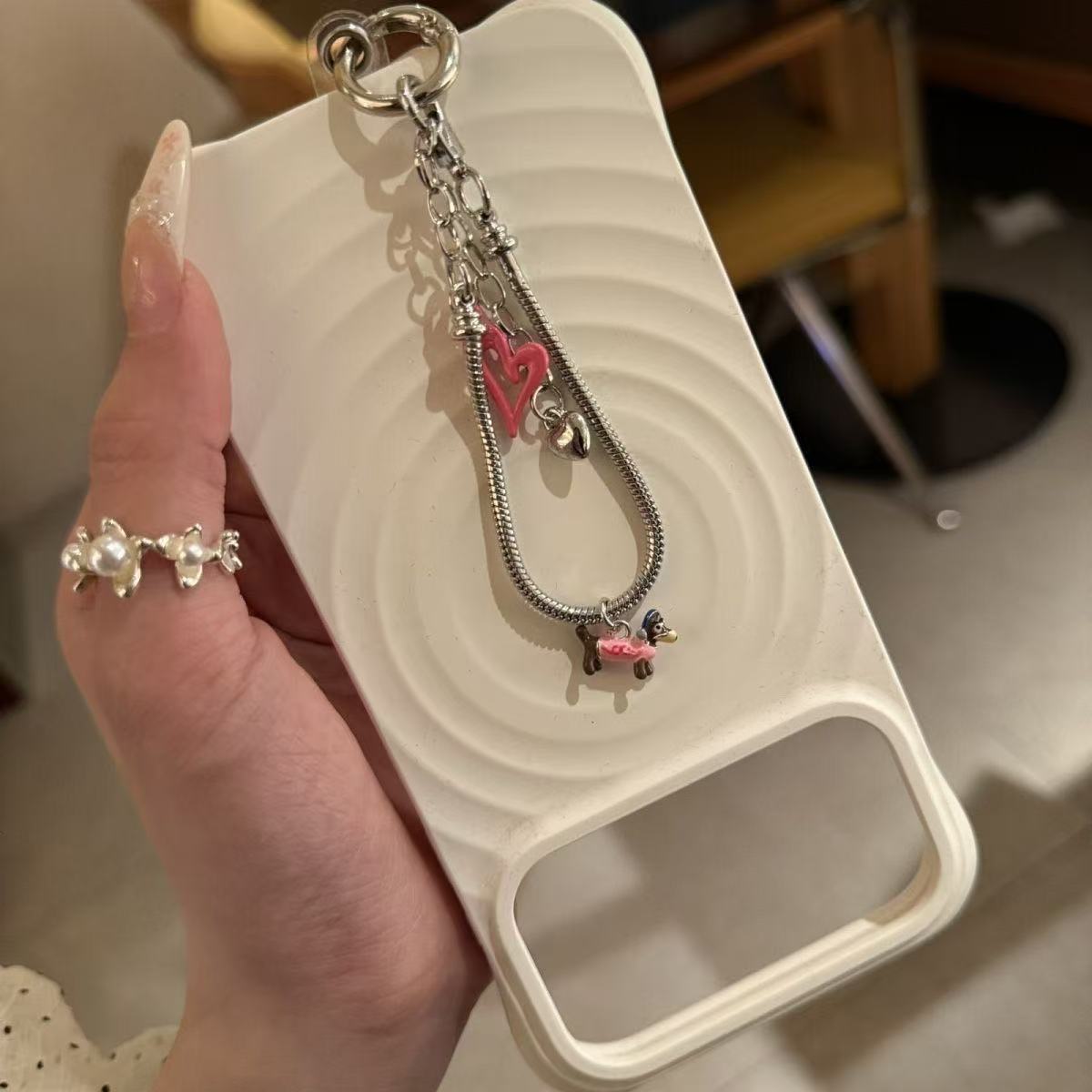 爱心腊肠狗蛇骨手机链手机挂绳