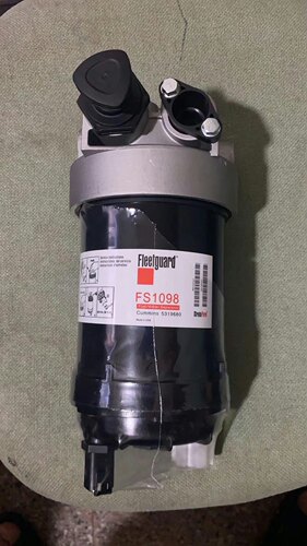 徐工215D/200D/柳工922E/920E柴滤总成FS-1098总成滤芯底座手油泵
