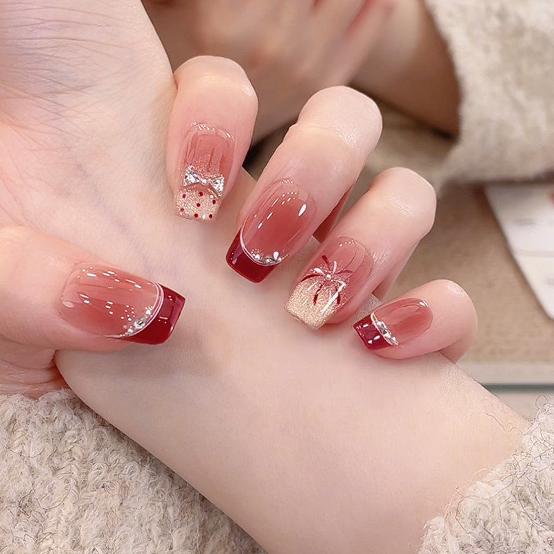 车厘子红色猫眼烟花法式渐变蝴蝶结纯手工穿戴甲短款新年新娘,彩妆/香水/美妆工具,穿戴甲/甲片,淘宝优惠券,粉丝福利购,淘宝优惠卷