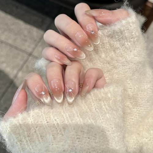 冰透腮红猫眼美甲穿戴甲法式小钻纯手工穿戴甲秋冬高级感显白椭圆