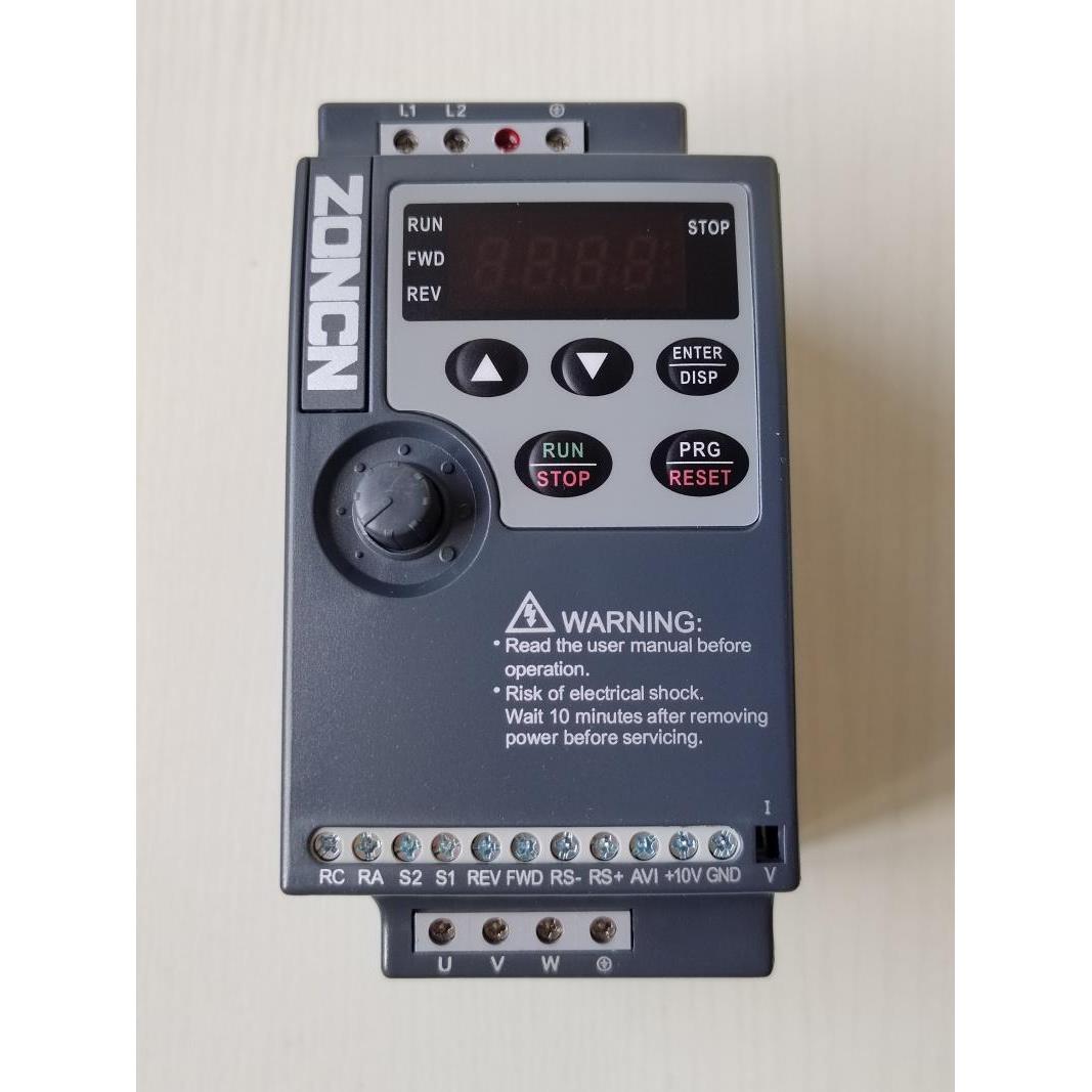 ZONCN众辰变频器NZ100-0R75G-2单相220V NZ200-1R5G-4三相380调速