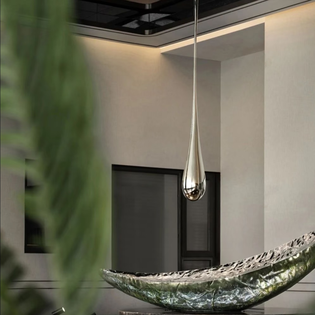 轻奢不锈钢水滴雕塑家居摆件酒店别墅大堂玄关玻璃钢美景软装吊饰