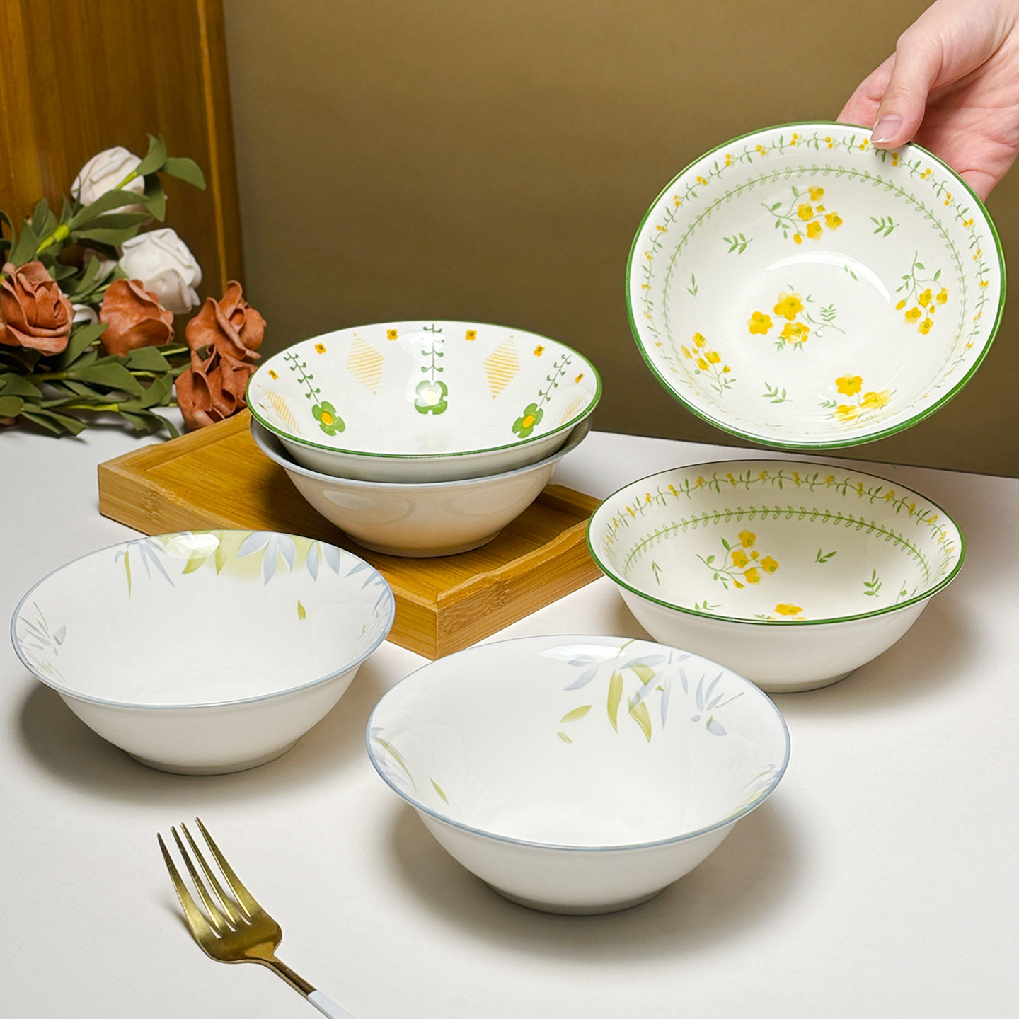 9.9元两个汤面碗家用6英寸菜碗陶瓷釉下彩米饭碗高颜值高脚斗笠碗