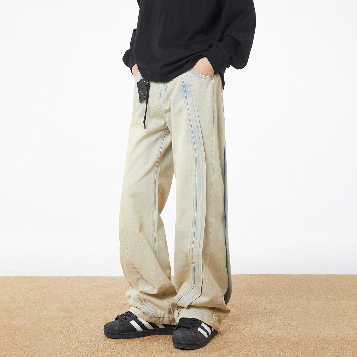 黄泥染美式拼接宽松直筒牛仔裤