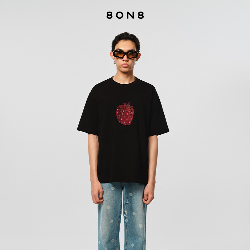 8ON8白色烫钻草莓短袖T恤