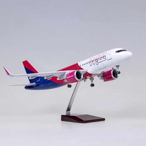 匈牙利维兹航空 A320neo客机飞机模型带轮带灯仿真民航拼装摆件