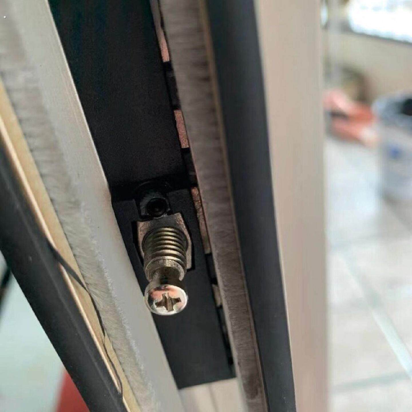 速发凹弧单点锁钩上下插销锁扣平面移门锁扣配件十字螺丝锁扣件