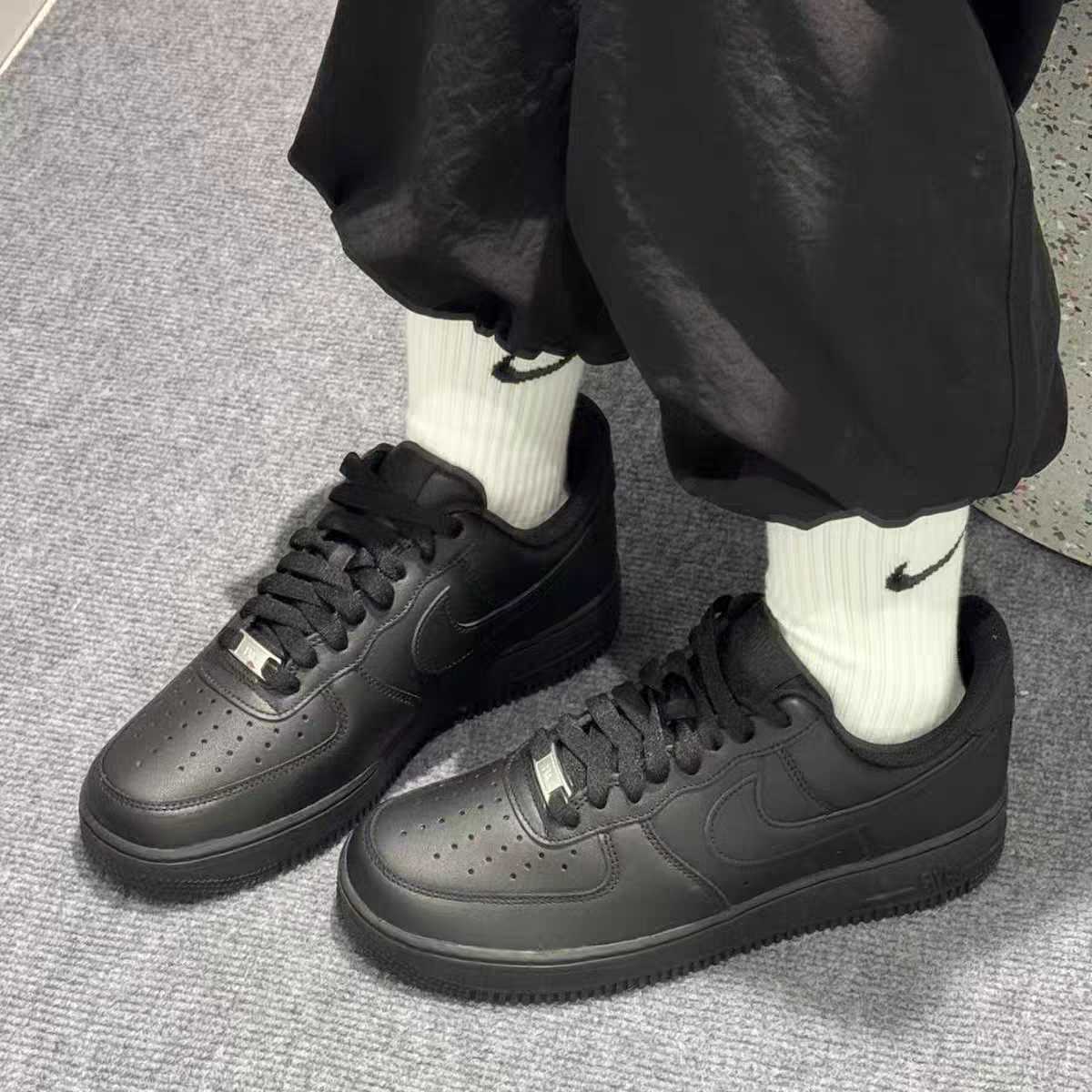 耐克Nike Air Force 1空军一号舒适百搭低帮板鞋男款黑CW2288-001