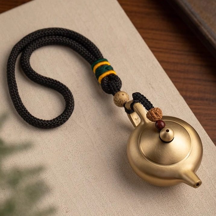 纯黄铜马上胡把把壶手把件助赢