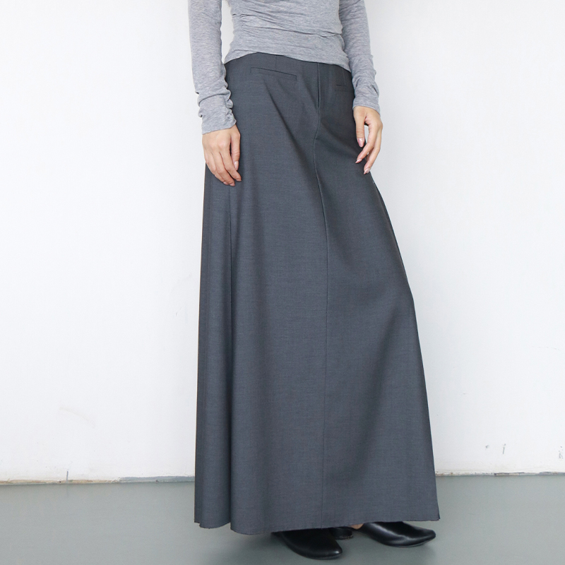 简表达25秋新款高腰显瘦直筒裙